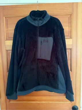 Mountain Hardwear Black Plush Fleece Jacket